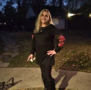 Meet your Posher, Vanessa